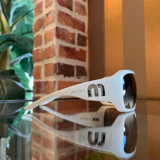 MIU MIU SMU03F White Oversized Shield Acetate Sunglasses