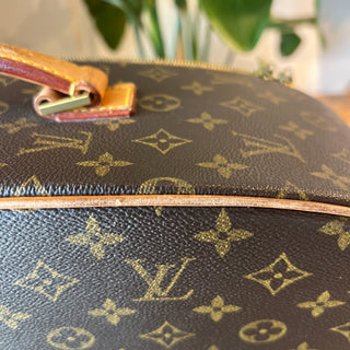 LOUIS VUITTON Monogram Packall GM
