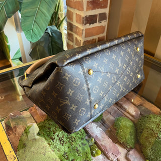 LOUIS VUITTON Artsy Brown Monogram Canvas Hobo Bag