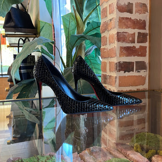 CHRISTIAN LOUBOUTIN Kate 100 Black Scale-Embossed Patent Leather Pumps SZ38