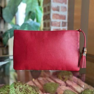 GUCCI Red Bamboo Leather Tassel Zippy Clutch
