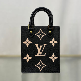 LOUIS VUITTON Petite Sac Plat Giant Empreinte Monogram