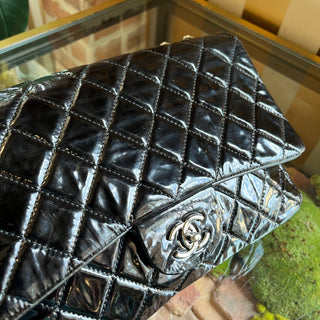 CHANEL Black Patent Leather Single Flap Shoulder Bag DIA311