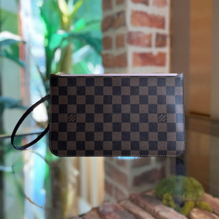 LOUIS VUITTON Neverfull Pochette Damier Ebene Canvas Pouch