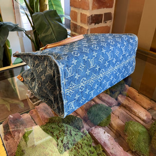LOUIS VUITTON Onthego MM Blue Monogram Denim Tote Bag