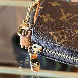LOUIS VUITTON Monogram Eva Pochette