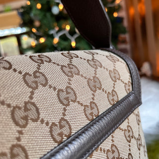 GUCCI Messenger Beige GG Canvas Flap Crossbody Bag