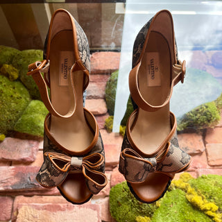 VALENTINO Lace Espadrille Wedges w/Bow SZ 39 (US 9)