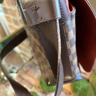 LOUIS VUITTON Vintage Damier Ebene Bastille Messenger