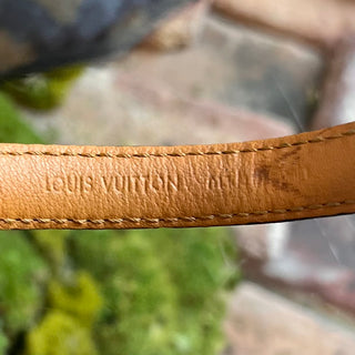 LOUIS VUITTON Essential V Monogram Bracelet SZ 17