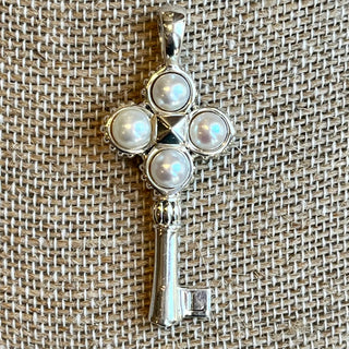 LAGOS .925 Sterling Silver Pearl Key Pendant