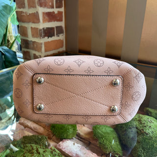 LOUIS VUITTON Pink Mahina Babylon Crossbody