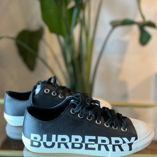 BURBERRY Larkhall Black Canvas Sneakers UK 9/Euro 42