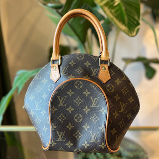 LOUIS VUITTON Monogram Ellipse PM