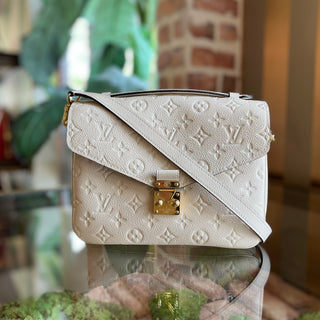 LOUIS VUITTON Metis Pochette Creme Empreinte Leather Crossbody