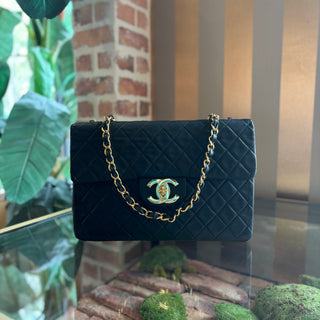 CHANEL Vintage Maxi Single Flap