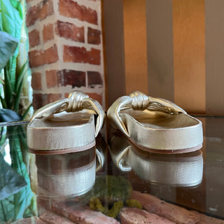 TORY BURCH Metallic Gold Leather Bow Slides SZ 8.5