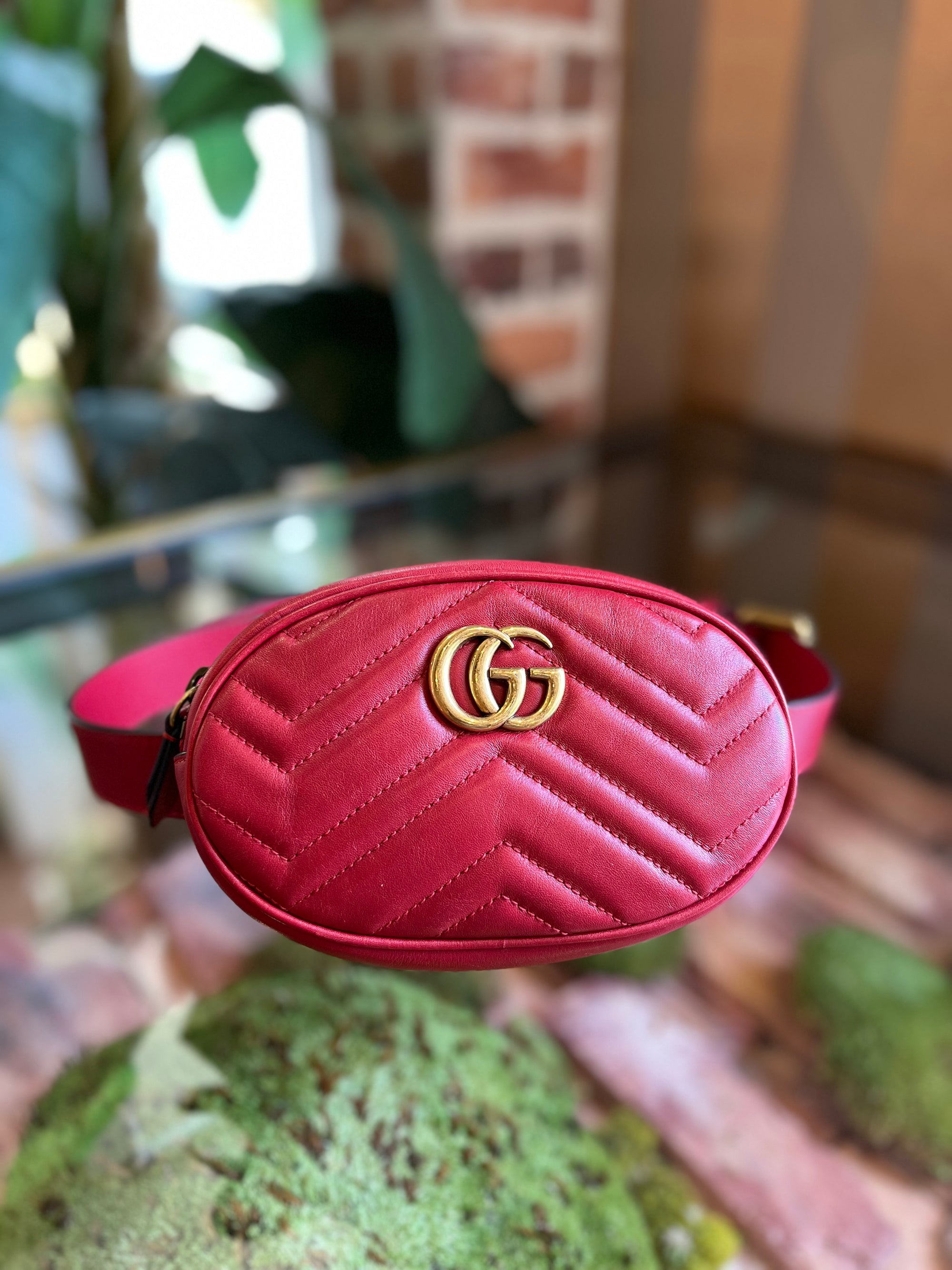 Red Gucci Marmont Matelasse Belt Bag  Sz 85/34