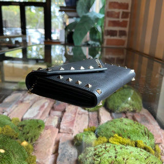 VALENTINO Rockstud Black Calfskin Leather Wallet On Chain