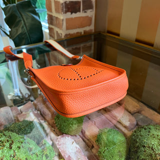 HERMES TPM Evelyne Orange Clemence Leather Crossbody