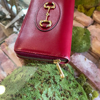 GUCCI 1955 Horsebit Red Leather Zip Around Wallet