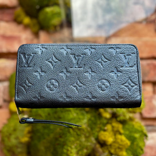 LOUIS VUITTON Shimmery Ink Empriente Wallet Zippy