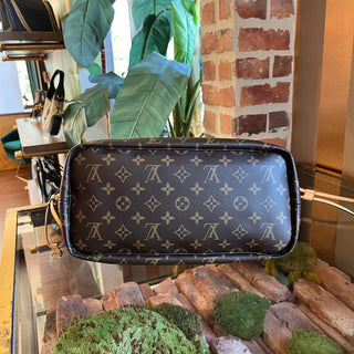 LOUIS VUITTON Neverfull Bandoulière Inside Out MM Reversible Tote