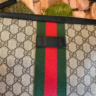 GUCCI Black GG Coated Canvas Medium Messenger Bag
