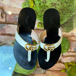 GUCCI GG Marmont White Leather Thong Sandals Mystic White SZ38(8US)