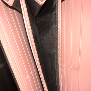 GUCCI Pink Guccissima Leather Continental Cat Head Flap Wallet