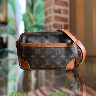 LOUIS VUITTON Trocadero Brown Monogram Canvas Vintage Crossbody