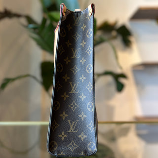LOUIS VUITTON Monogram Sac Plat NM