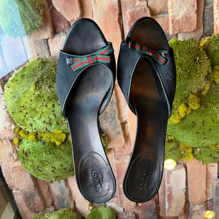 GUCCI GG Web Bow Slip On Heels Sandals SZ8.5