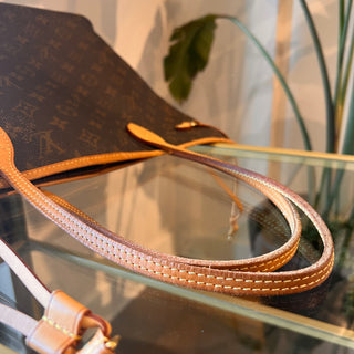 LOUIS VUITTON Neverfull Monogram MM