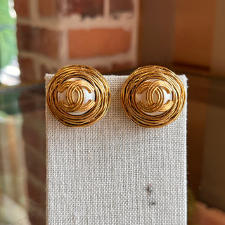 CHANEL Vintage CC Pearl Clip On Earrings