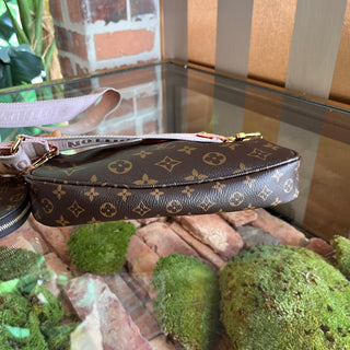 LOUIS VUITTON Pochette Accessories Pink Monogram Canvas Crossbody Bag