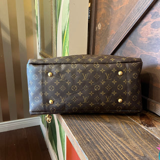 LOUIS VUITTON Artsy MM Brown Monogram Canvas Hobo Bag
