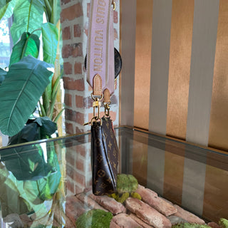 LOUIS VUITTON Pochette Accessories Pink Monogram Canvas Crossbody Bag