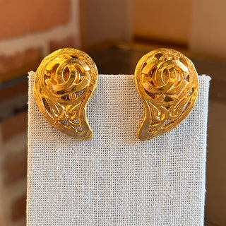 CHANEL Gold Tone Paisley Tear Drop Clip On Earrings