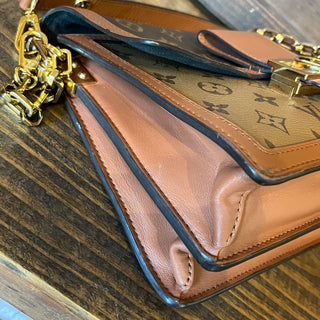 LOUIS VUITTON Dauphine MM Reverse Monogram Canvas Shoulder Bag