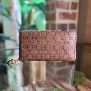 GUCCI Guccissima Bamboo Tassel Brown Aged Leather Zip Around Wallet