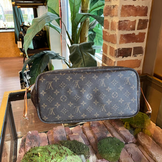 LOUIS VUITTON Neverfull MM Monogram Canvas Tote Bag