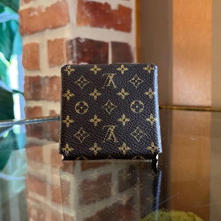 LOUIS VUITTON Small LV Monogram Folding Jewelry Case SM0074