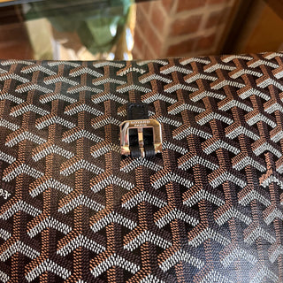 GOYARD Capetain Messenger Black Goyardine Canvas Crossbody