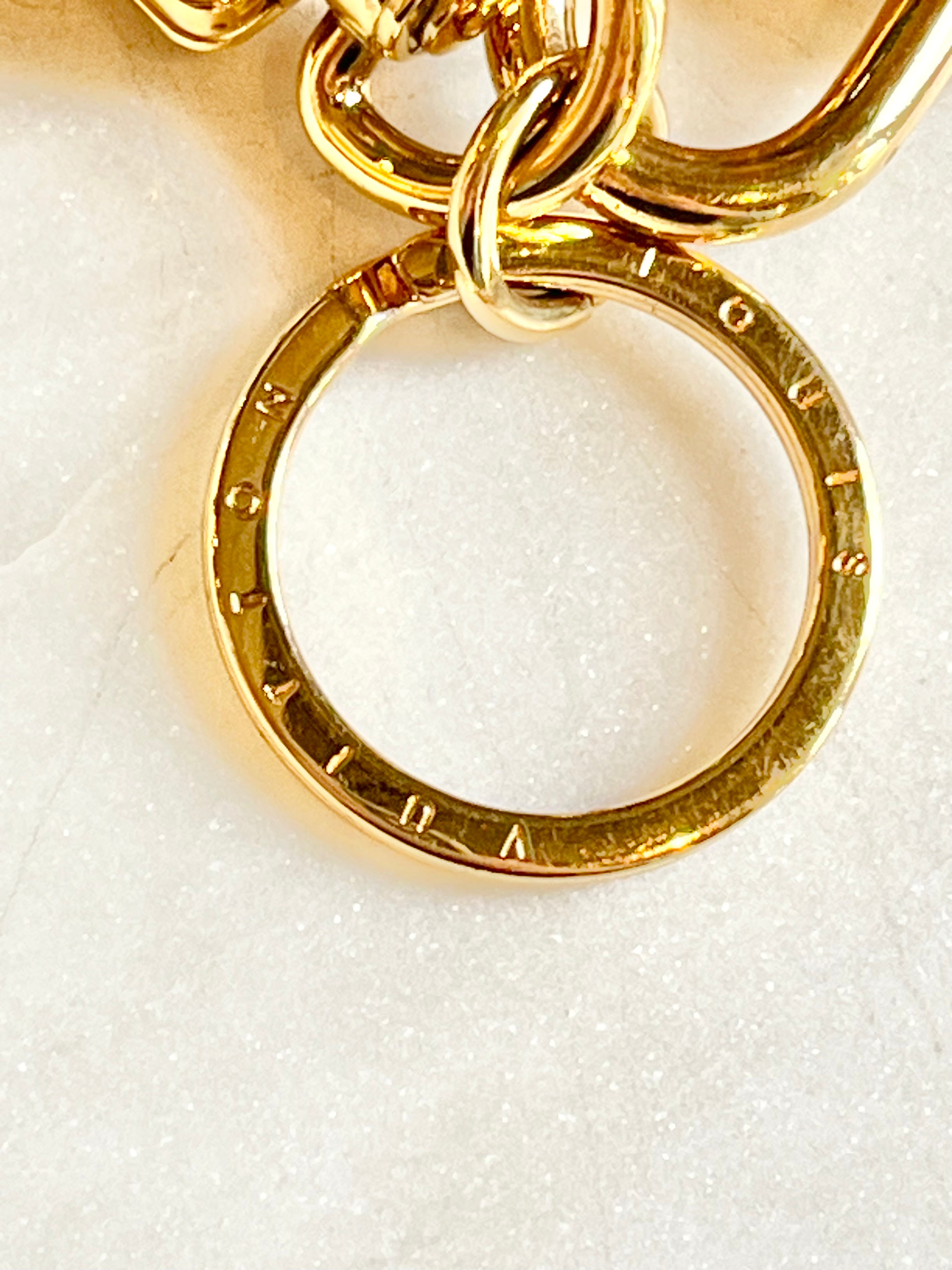 Bag charm Louis Vuitton Gold in Gold plated - 35115642