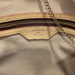LOUIS VUITTON GM Brown Monogram Canvas Bucket Bag