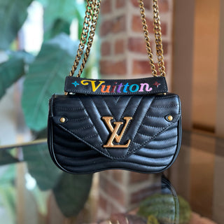 LOUIS VUITTON New Wave Black Quilted Leather Chain Shoulder Bag