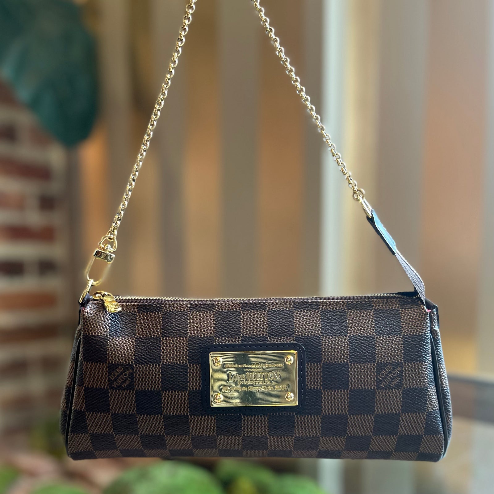 Style or senselessness? Would you buy this pre-owned Louis Vuitton handbag  with giant holes in it for $11,900? - Luxurylaunches