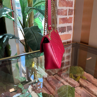 GUCCI GG Marmont Red Matelassé Calfskin Leather Shoulder Bag