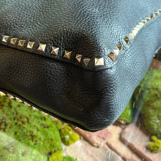 VALENTINO GARAVANI Messenger Black Pebbled Leather Crossbody Bag